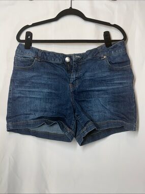 Maurices Dark Wash Denim Jean Shorts